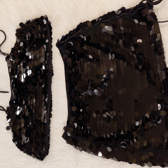 CLUBEXX Dresses & Skirts - DOLLSKILL CLUBEXX XXL BLACK SEQUIN CROPPED TOP/SKIRT SET